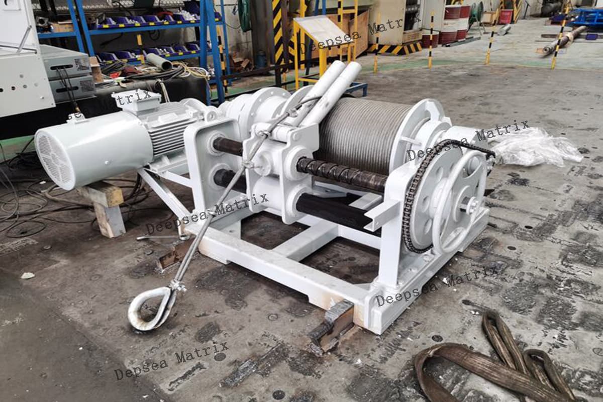 Ocean water sampling winch