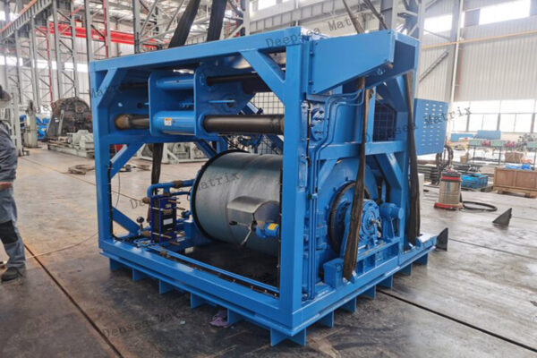 Oceanographic CTD winch with local and remote control