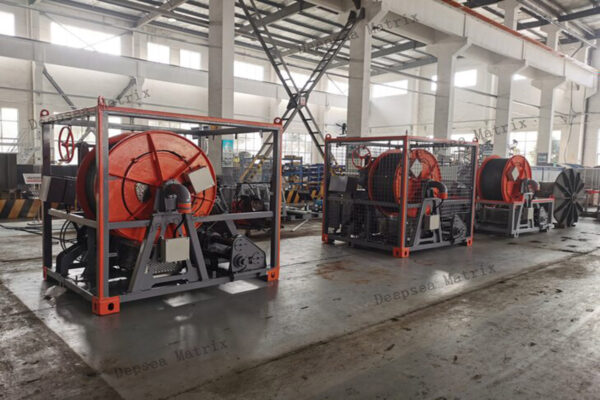Offshore instrument towing winch