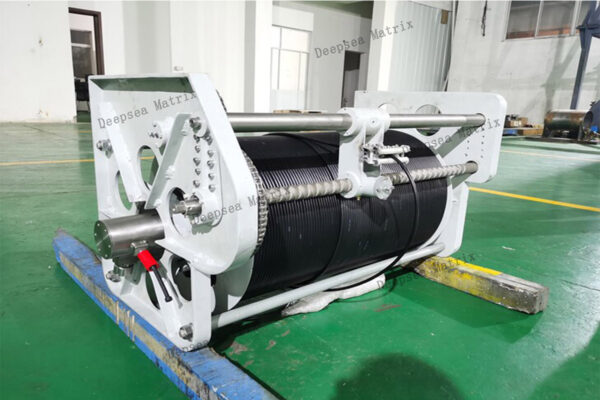 Winch supporting ROV umbilical management China manufacture