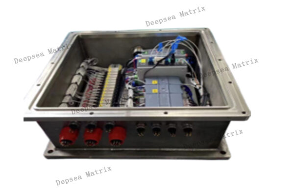 A cylindrical underwater electronic pressure housing designed for deep sea China manufacture