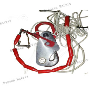 A heavy-duty manual quick-release hook for safety-critical applications.