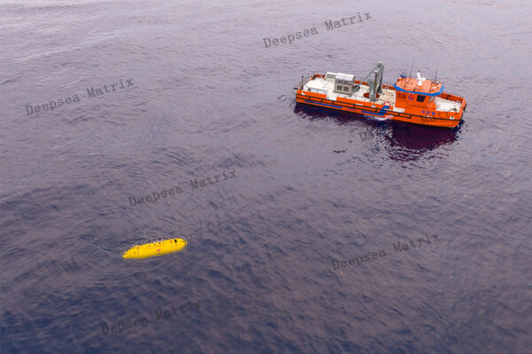 A custom-engineered large ROV LARS from a Chinese manufacturer.