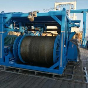 Geological winch used for deep-sea sediment sampling